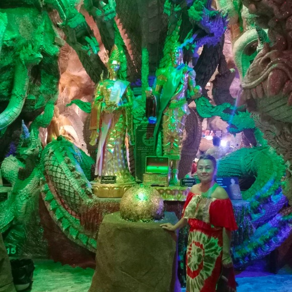 Meet your Posher, Nusa - Picture 6 of 8